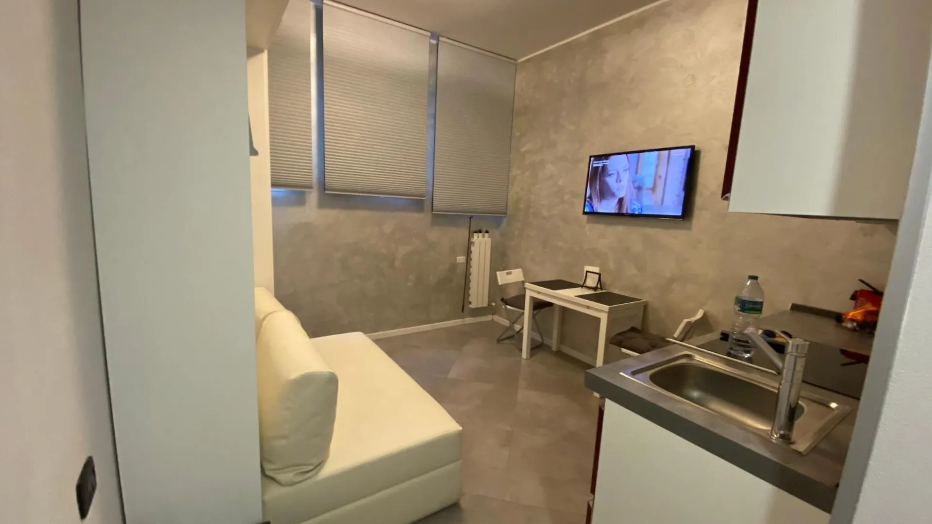 Elegant Appartament Milan Apartment